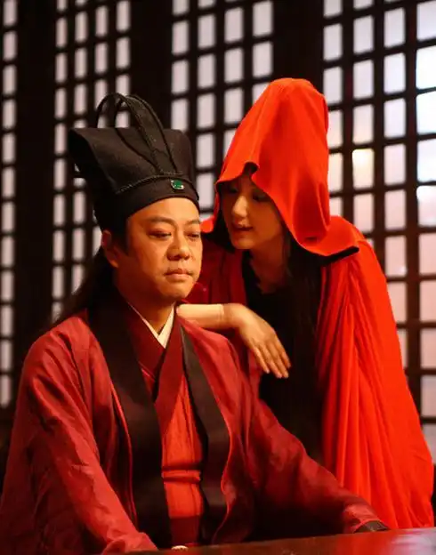 李倩出演千年山妖天师钟馗斗法欧阳震华