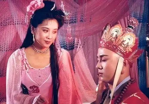 她是中国第一美女,结2次婚都没孩子,如今72岁仍美得令人羡慕
