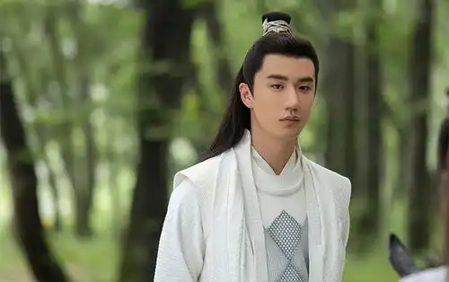 与君初相识顺德抓走长意,纪云禾单身赴局,多亏林昊青相救
