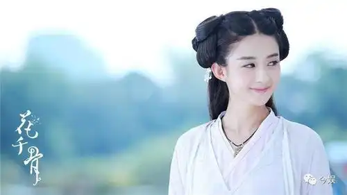 傻白甜并不一定让人讨厌10位演傻白甜不翻车的女演员虞书欣纯真可爱,迪丽热巴最经典
