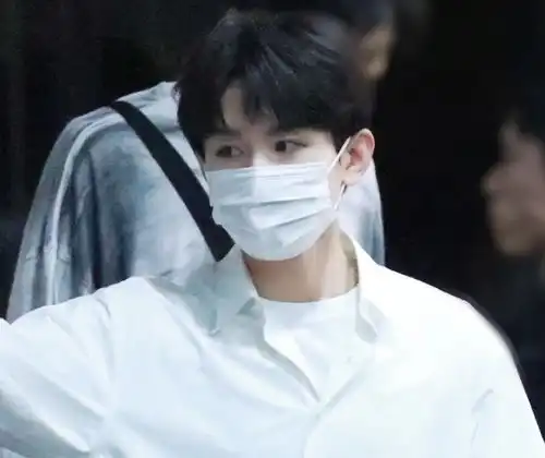 湖南台五四晚会名单,网传张子枫王鸥加盟,王俊凯成毅确认助阵