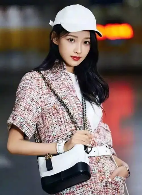 90后秀恩爱日常竟是互怼,孙怡的狗粮大概这辈子都吃不完了
