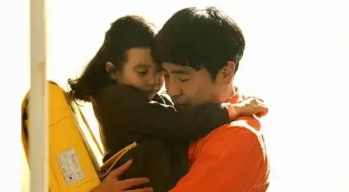 七号房的礼物小人物的正义与善良,要永远心怀希望