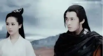 李易峰曾定妆后被警告,别和杨紫走得太近,香蜜粉反而因此欢喜
