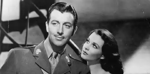 8.8分魂断蓝桥玛拉见到罗伊母亲,为何大发脾气网友太真
