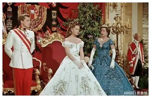 对比中美英印和埃及的地理你会发现,为何我们没能称霸世界,叹息