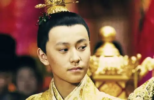回顾她将弟弟带入娱乐圈,如今自己无人问津,弟弟却是红透半边天
