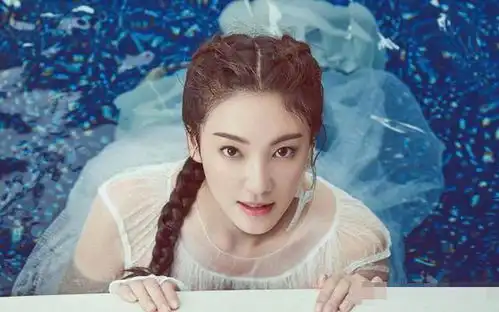 乘风破浪的姐姐张雨绮又火了33岁的她,到底凭什么讨喜