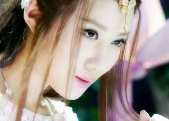 16年的幻城才叫美女如云,认出玉漱香妃,却没认出小燕子