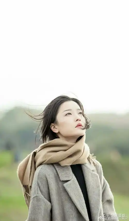 97年的lisa到底是如何逆袭成亚太区最美面孔第一名的