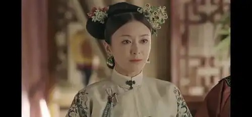 回顾于正十年前荧光系服化,辣眼中带着一丝合理