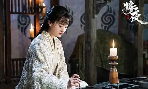 将夜女主被嫌弃长得丑,男主却备受赞扬,不愧为陈凯歌的儿子
