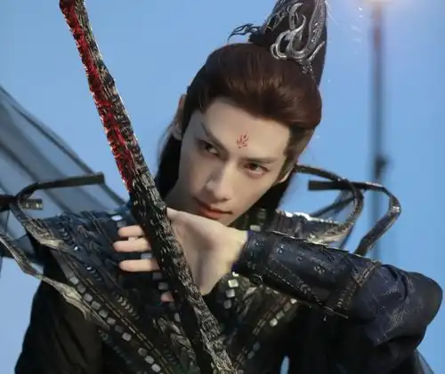 明明是同一张脸,演完香蜜演长月烬明,不说真没看出来
