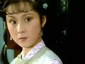 从杨超越到晴雯,美貌对穷女人来说其实很危险