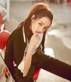 杨幂自曝签约迪丽热巴原因,网友大幂幂太耿直了
