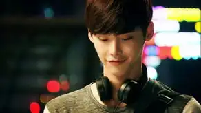 李钟硕宋承宪尹施允韩剧美男加大叔攻陷女观众
