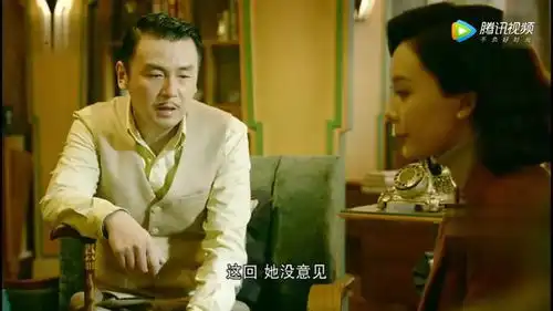 和平饭店雷佳音向陈佳影求婚方式独特,好像是对方着急嫁给他
