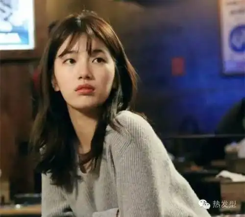 这两个发色是什么颜色
