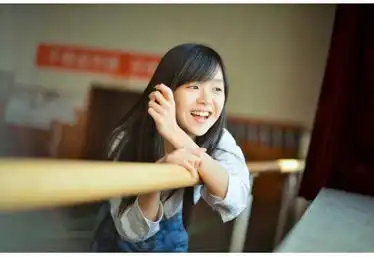 南航校花近照曝光清纯堪比刘诗诗
