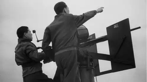 隐秘的背叛丨独家揭秘英国隐藏70年的秘密
