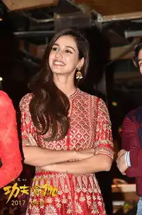 功夫瑜伽情圣靠美女和喜剧称霸票房