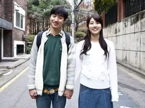 惊呆秀智李栋旭分手了恋爱四个月闪电分手是因为
