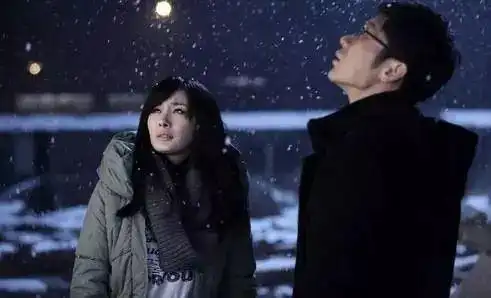 为范冰冰曾狂踩张馨予,大难临头却各自飞,李晨是深情还是套路
