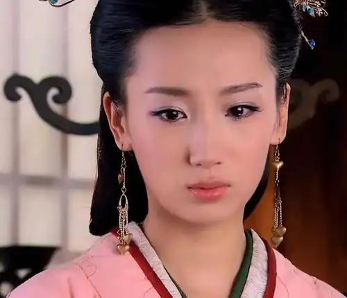 美人心计美人合集,她背叛了吕后,为爱而死史上最美酱油瓶窦漪
