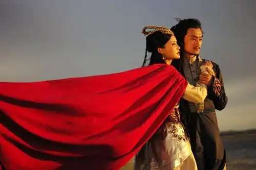 看薰衣草不用去普罗旺斯啦,新疆也有