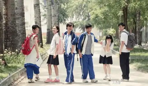 匆匆那年,青春无悔的记忆,就让时光再慢些吧
