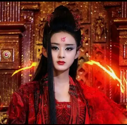 从农村女孩逆袭一线花旦,赵丽颖的成名之路,只做了这几点