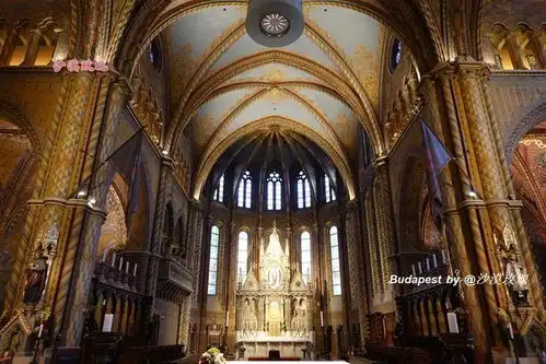 茜茜公主加冕的教堂,雨果称其为石头的交响乐
