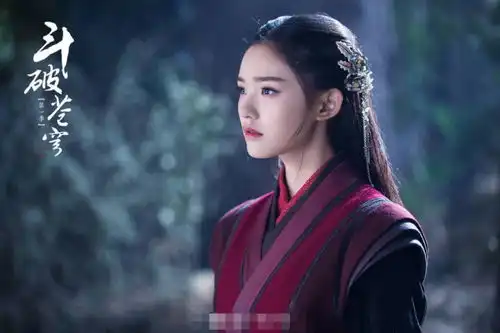 斗破苍穹中薰儿换新造型,林允美得清新脱俗