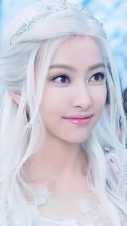 幻城的女配们美的让人脸盲,认出香妃却没认出小燕子,变化太大