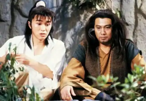 朱茵指责他出轨,抵押豪宅被前女友告上法庭,周星驰到底怎么了