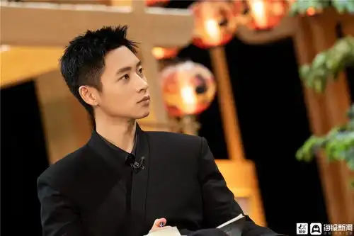 明星大侦探6吴昕被土味情话酸到张新成展现超强音乐天赋