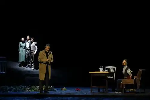 贾行家何为戏剧,戏剧何为
