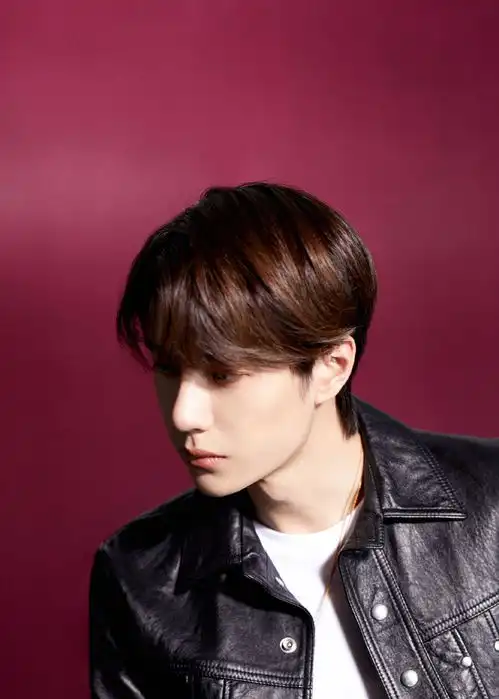 你存了哪些王一博咱们博子的图
