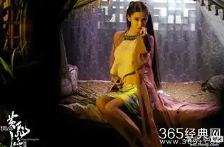 否认整容的angelababy却在产后复出被爆出整容后遗症
