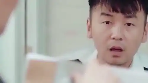 雷佳音影视经典爆笑场面,遇见大哥秒怂,我是太原人

