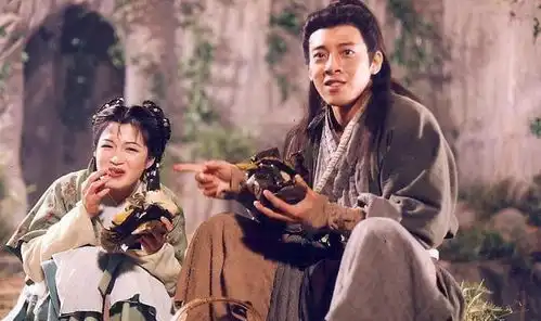笑傲江湖中的三流门派华山派,为何明末能培养出两个天下第一高手
