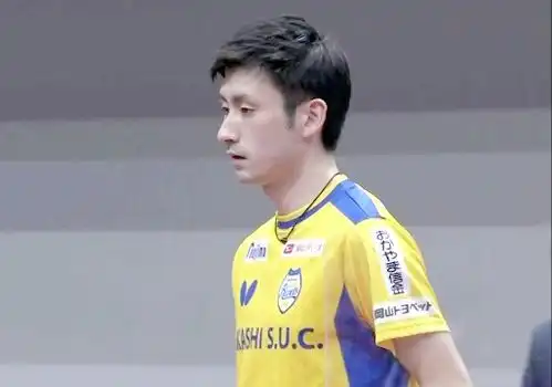 拒绝被爆冷张本智和独得2分带队险胜,距离冠军仅一步之遥