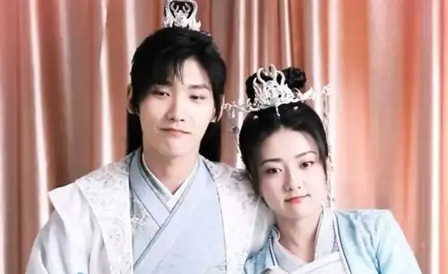 这部小甜剧厉害了,5天收获1.3亿播放量,热度紧随壮志高飞