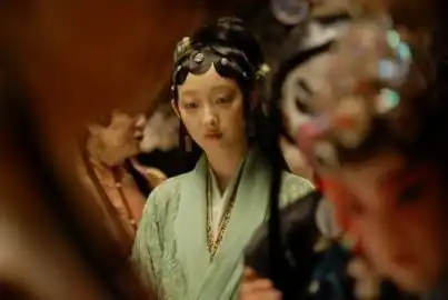 蒋梦婕上节目意外带火假发片,发际线也是检验美女颜值的标准之一