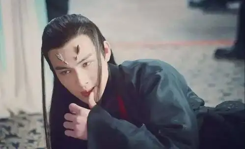 三生三世十里桃花原著看了离镜才知道,有种男人爱不得

