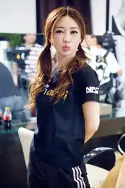 柳岩屌丝2卖萌剧照曝光马尾变身发廊妹