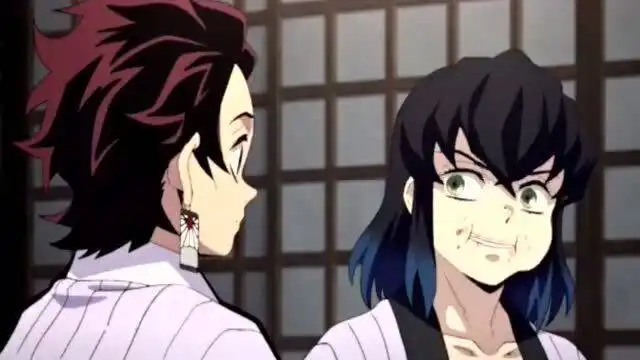 鬼灭之刃这么强壮的身体,为啥要配个猪脑袋,有损形象啊