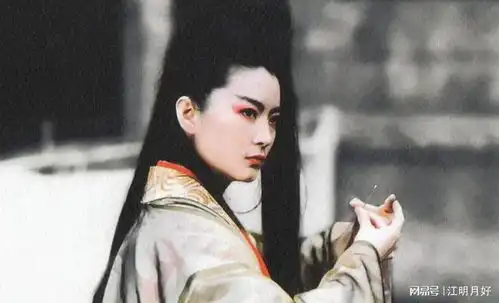 笑傲练过葵花宝典的江湖人士
