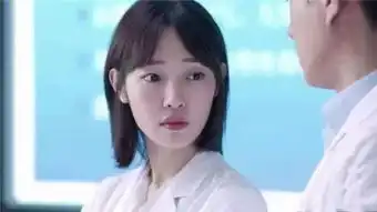 宋慧乔朴信惠都喜欢这种刘海,唯独不适合长脸妹纸