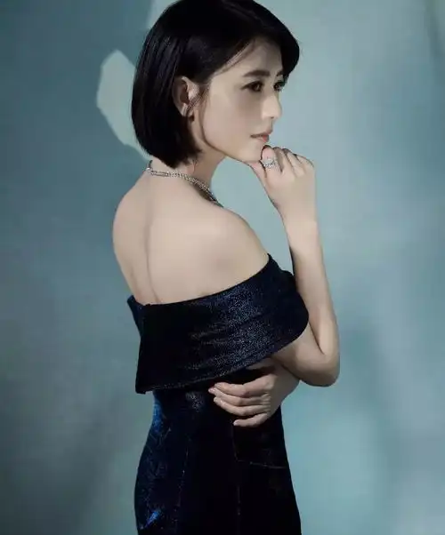 2018最新短发就剪这几款,时尚甜美又气质
